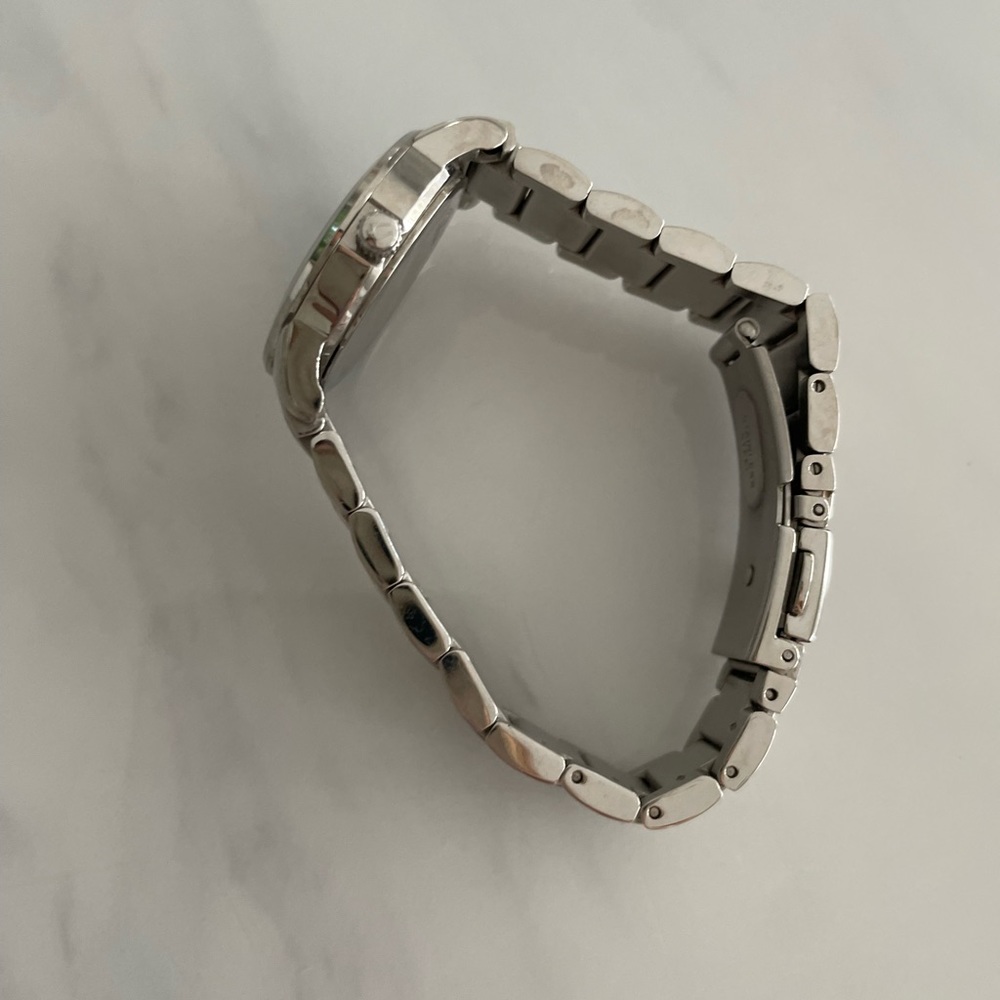Bulova Watch - Picture 2 of 6